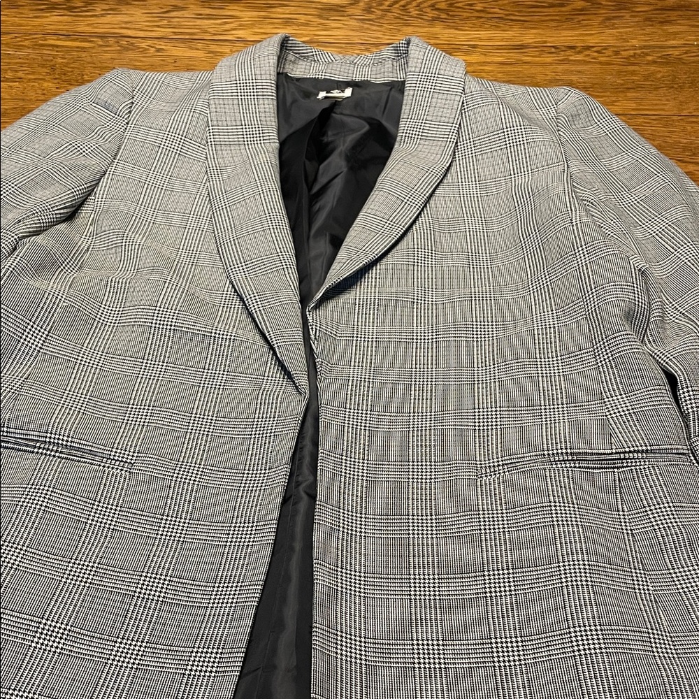 Anne Klein Black and White Plaid Blazer Women’s size L